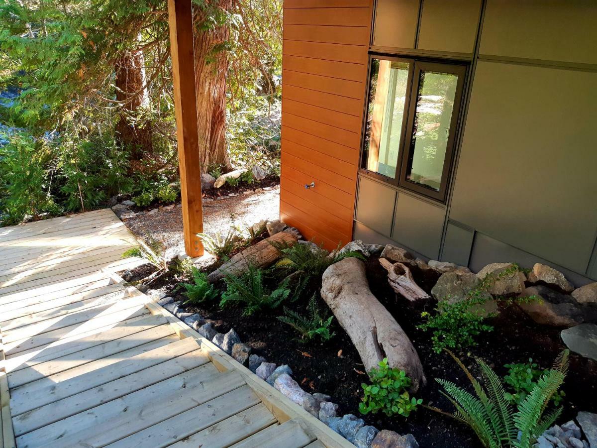 Storm Cove Suites Ucluelet Esterno foto